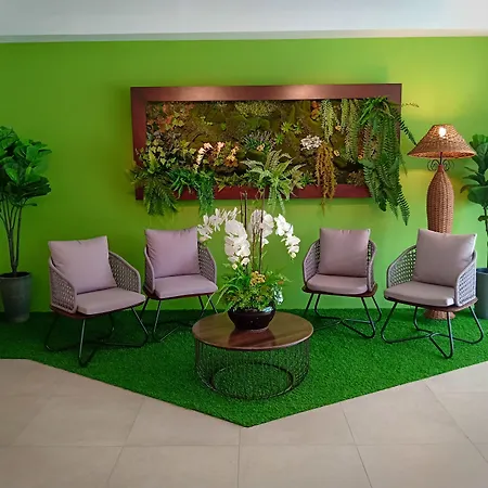 H Boutique Hotel Xplorer Loke Yew-2